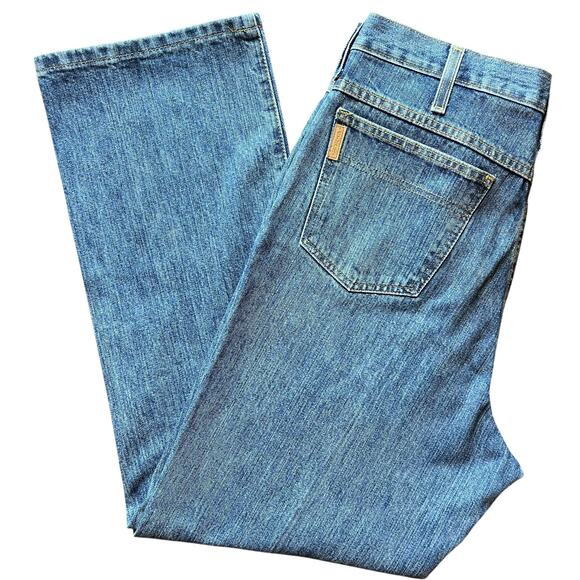 Cinch Jeans men’s 36x30 Blue Waist laying Flat: 18” Inseam laying flat: 31” - Picture 1 of 8